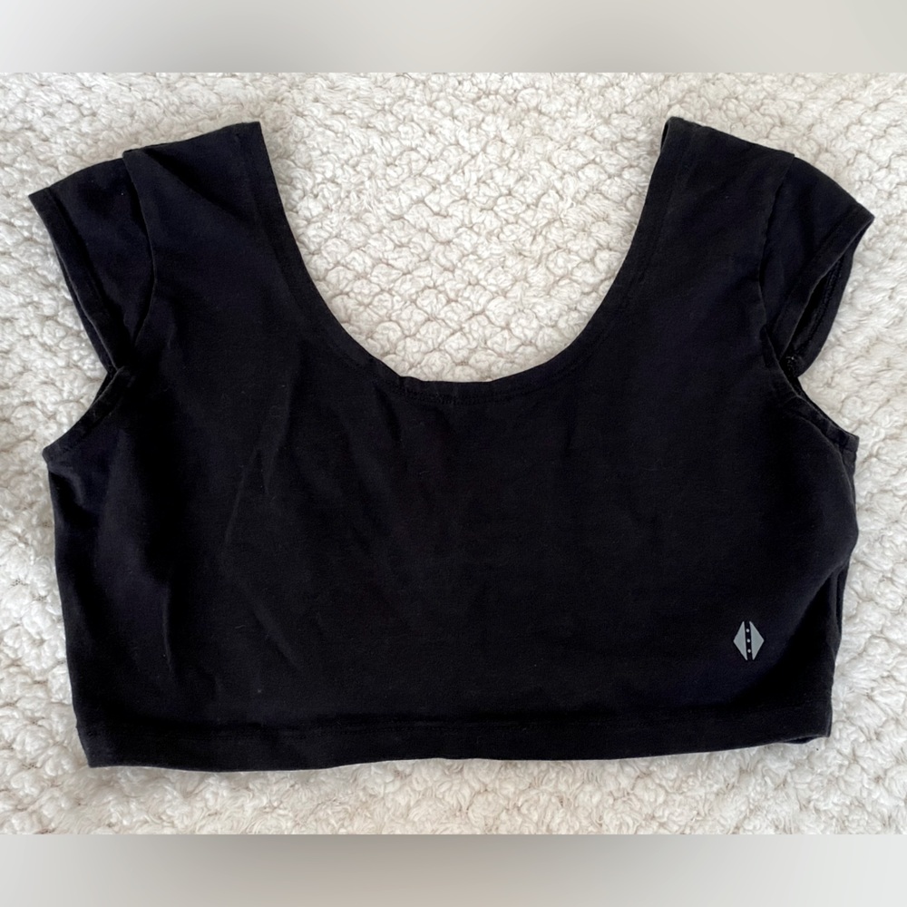 Tavi Noir cap-sleeved crop top, size XS